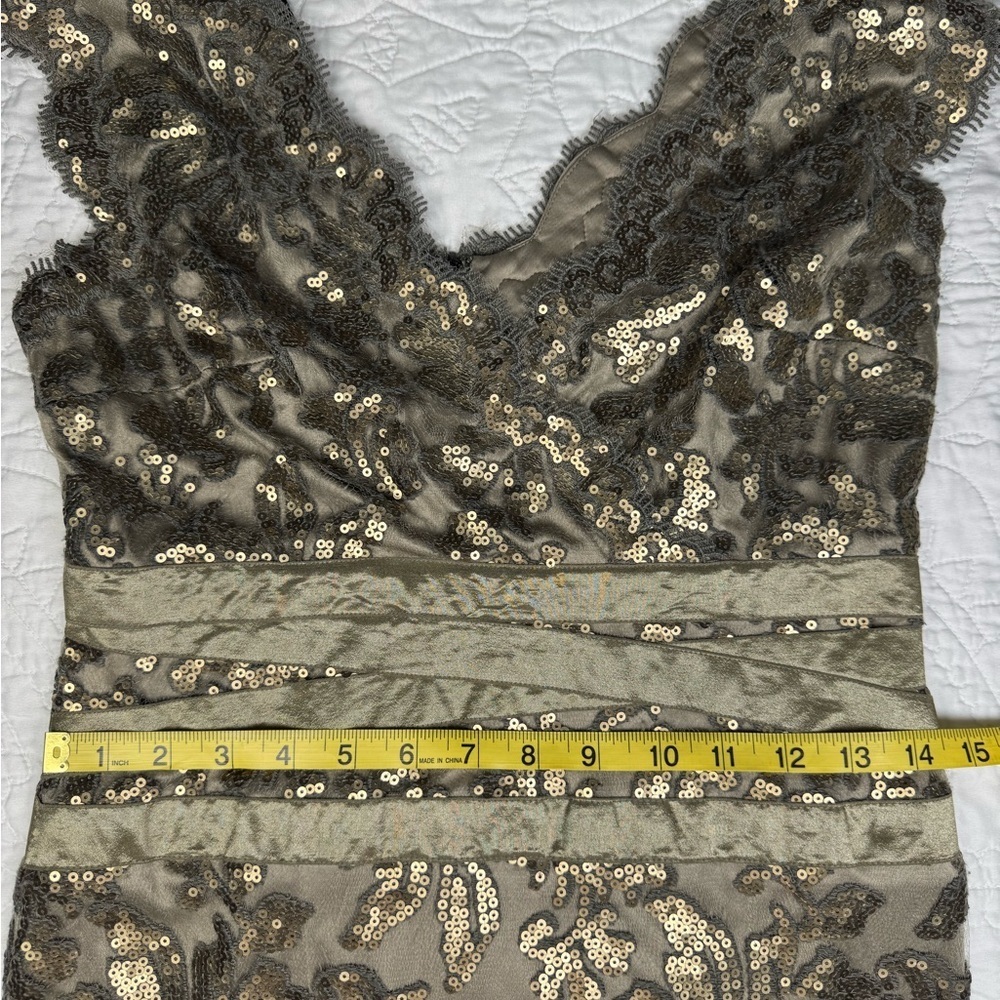 Tadashi Shoji Smoke Pearl Sequin Lace Cocktail Dress 6P
V Neck Sheath Evening - Picture 15 of 15